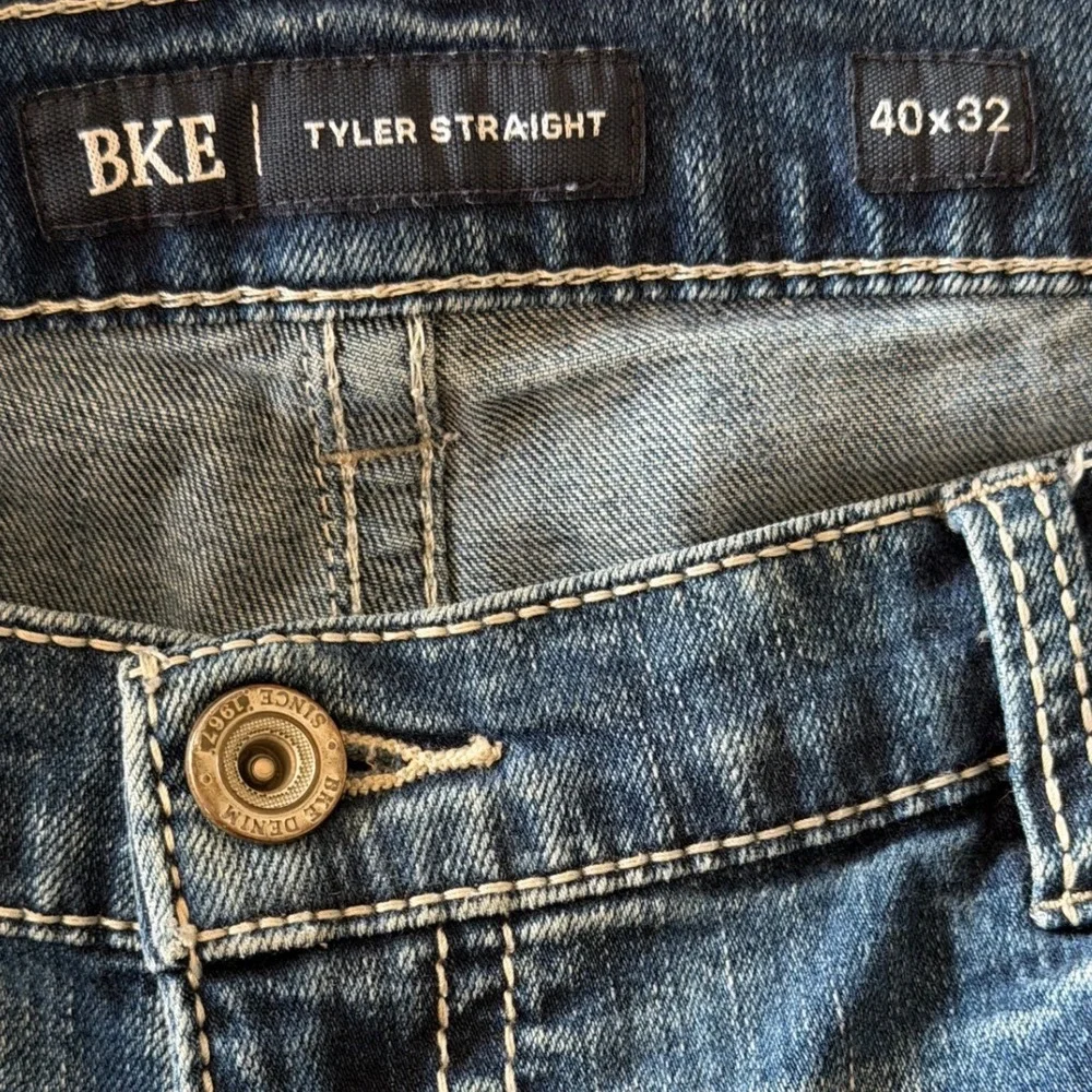 BKE Tyler‎ Straight Jeans Mens 40x32 Blue Distressed Destroyed FNC23224